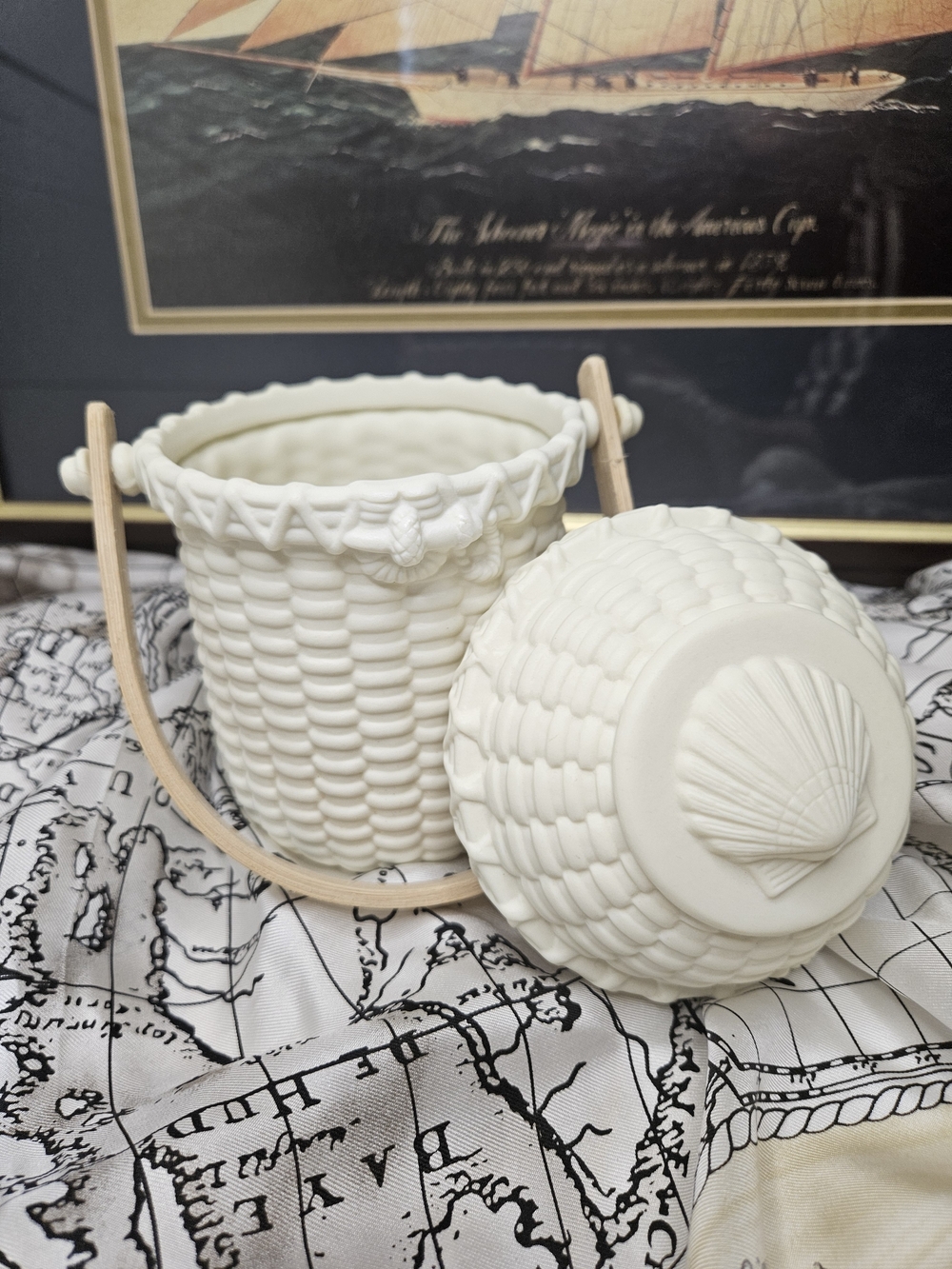 NEW PartyLite Bisque Porcelain Nantucket Basket Candle Holder (New in Box)